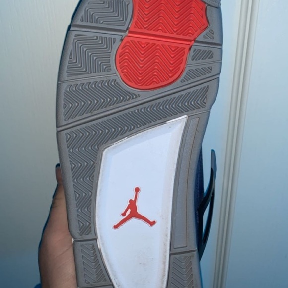 Jordan 4s Retro Winteriezed